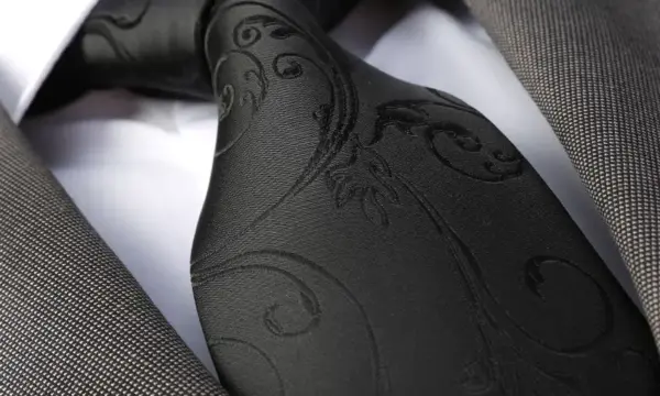 Black floral jacquard woven tie