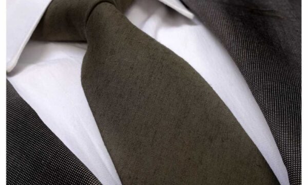 Khaki green linen tie