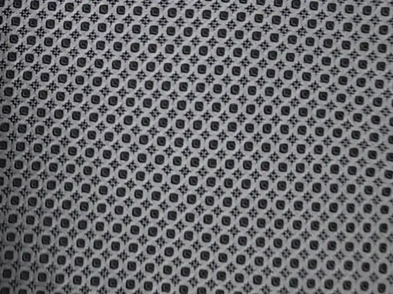 Silver & black patterned tie and pocket square set - Image 3