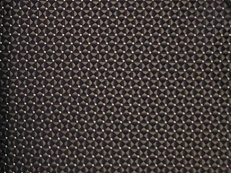 Navy & bronze geometric patterned tie and pocket square set - Image 3