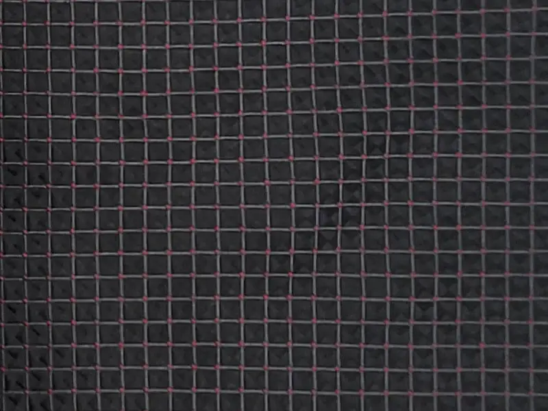 Black & berry geometric patterned tie and pocket square set - Image 3
