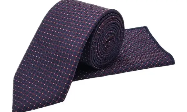 Navy & maroon geometric patterned tie and pocket square set