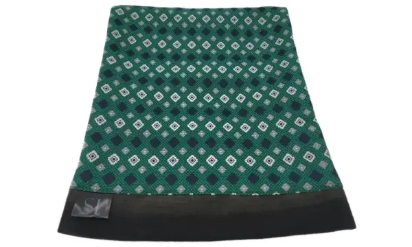 Green diamond patterned double sided neck scarf