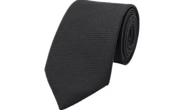 Black-toned houndstooth patterned tie